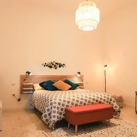 Le Scalette A Santa Chiara Napoli