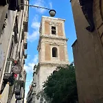 Le Scalette A Santa Chiara Naples