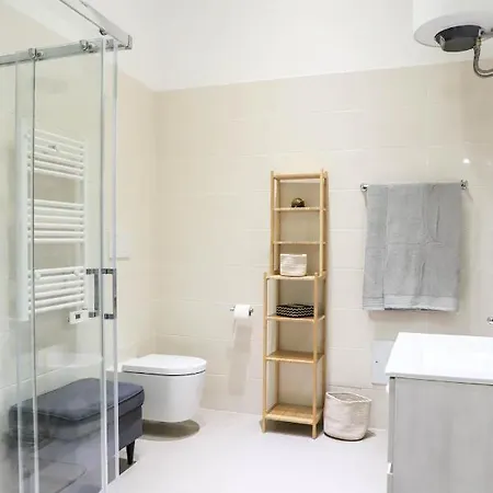 Le Scalette A Santa Chiara