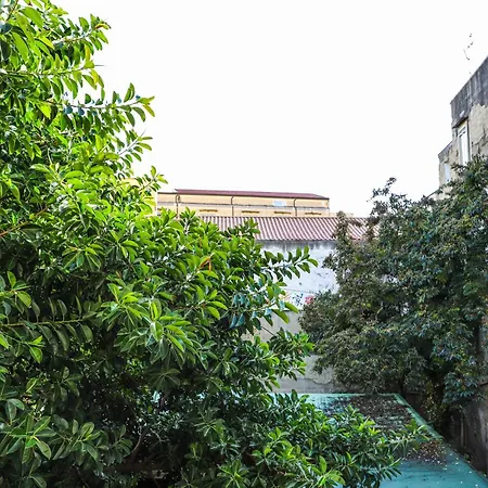 Le Scalette A Santa Chiara